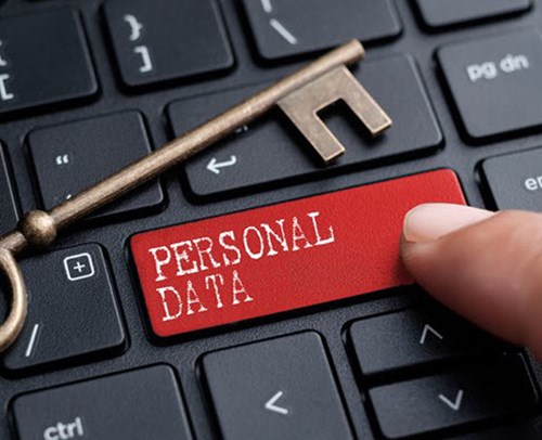 ACCESSING AND CORRECTING YOUR PERSONAL INFORMATION - GCA